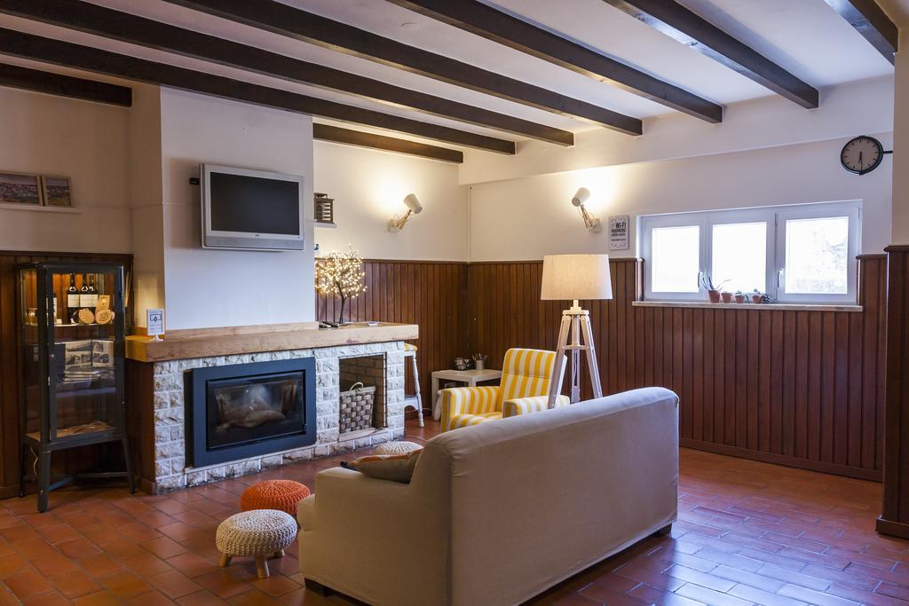 HOMEMOEL Local accomodation AL São Pedro de Muel Esterno foto